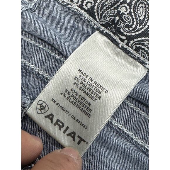 Ariat Real Denim Mid Rise Boot Jeans Women's 34R Blue Western Light Distressed - Picture 5 of 8